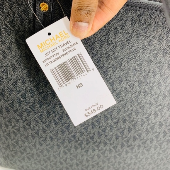 LAST DAY SALE Michael Kors Jet Set Drawstring Tote - Picture 8 of 8